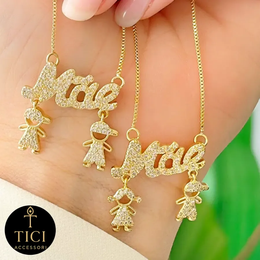 Colar Mãe com Filho e Filha Cravejados