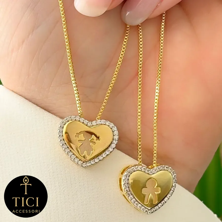Colar Coração Vazado com Filhos