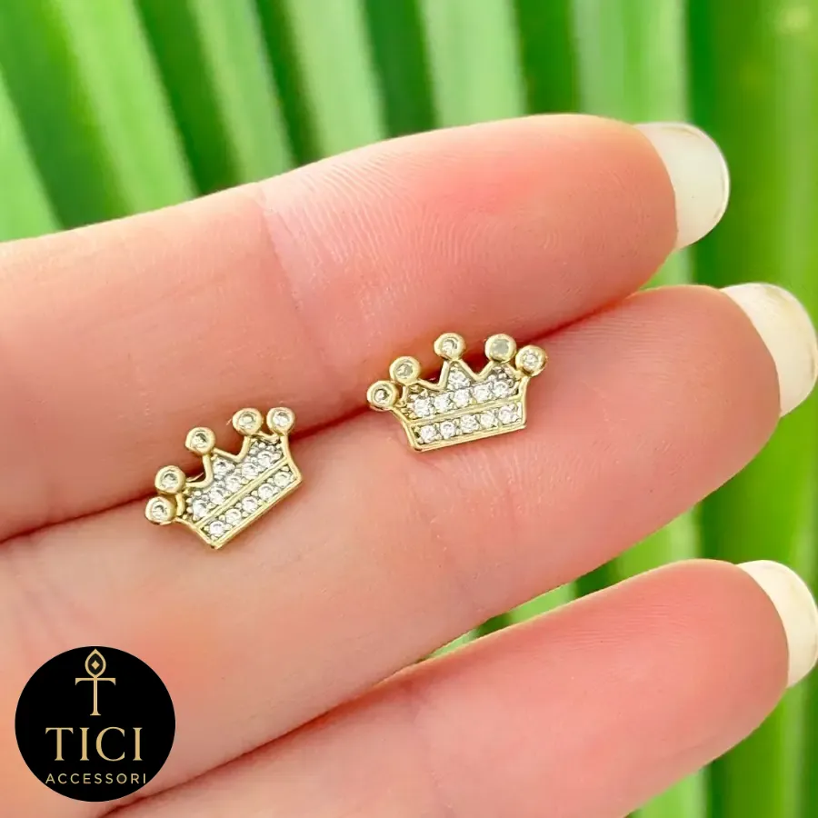 Brinco Coroa Cravejada