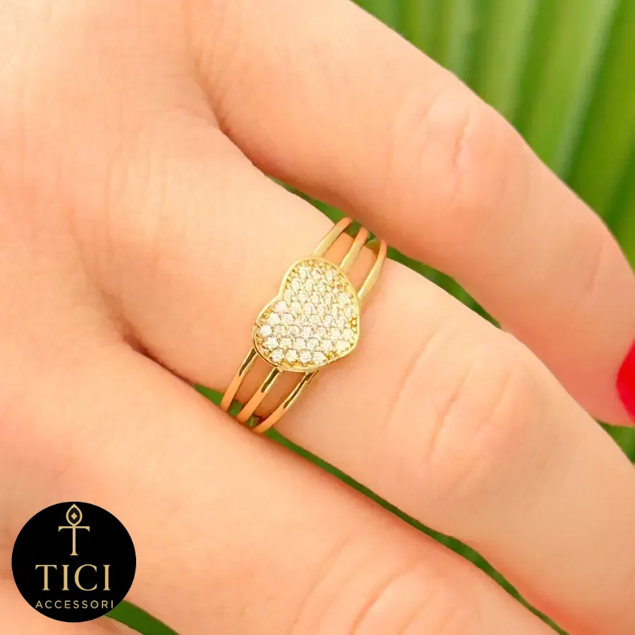 Anel Coração Três Fios Cravejado