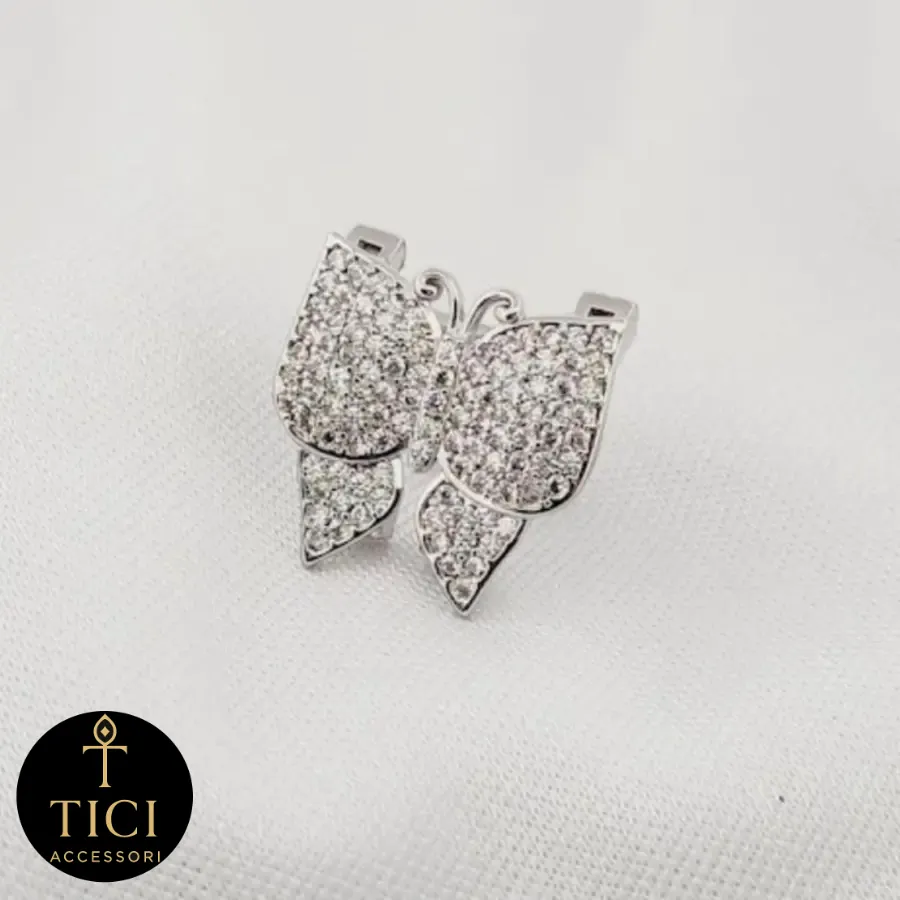 Pingente Borboleta Cravejada com Zircônias