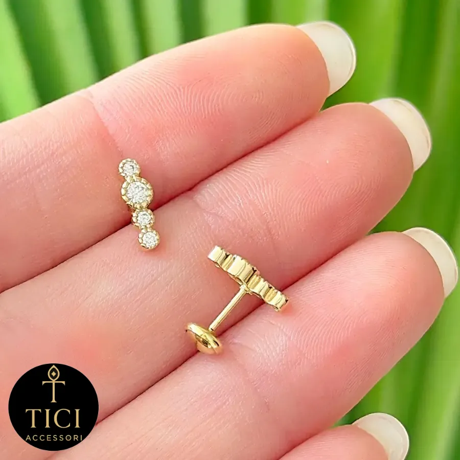 Brinco Earcuff Baby: Quatro Pontos de Luz