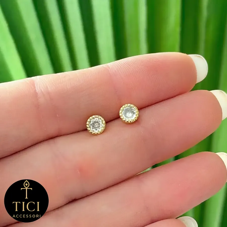 Brinco Ponto de Luz Dourado Radiante G