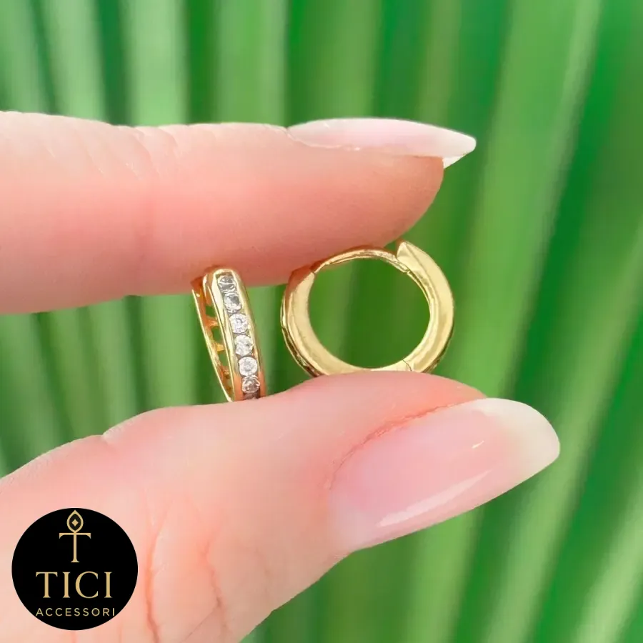 Argola M Cravejada Delicadeza de Coração