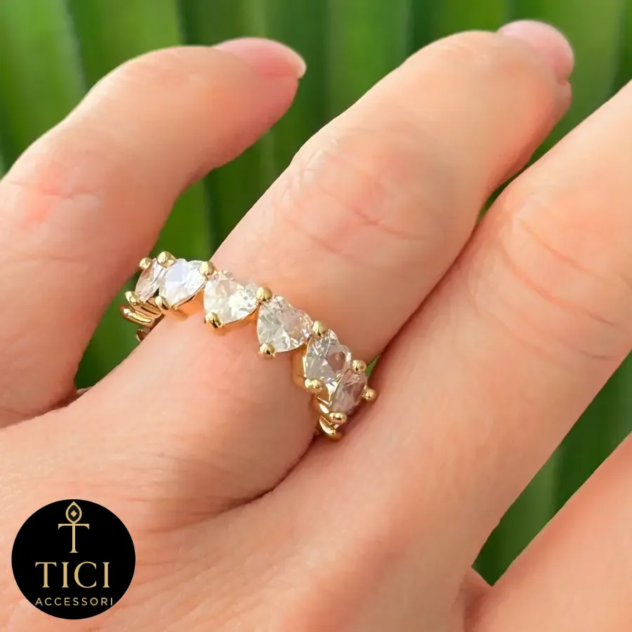 Anel Corações Radiantes