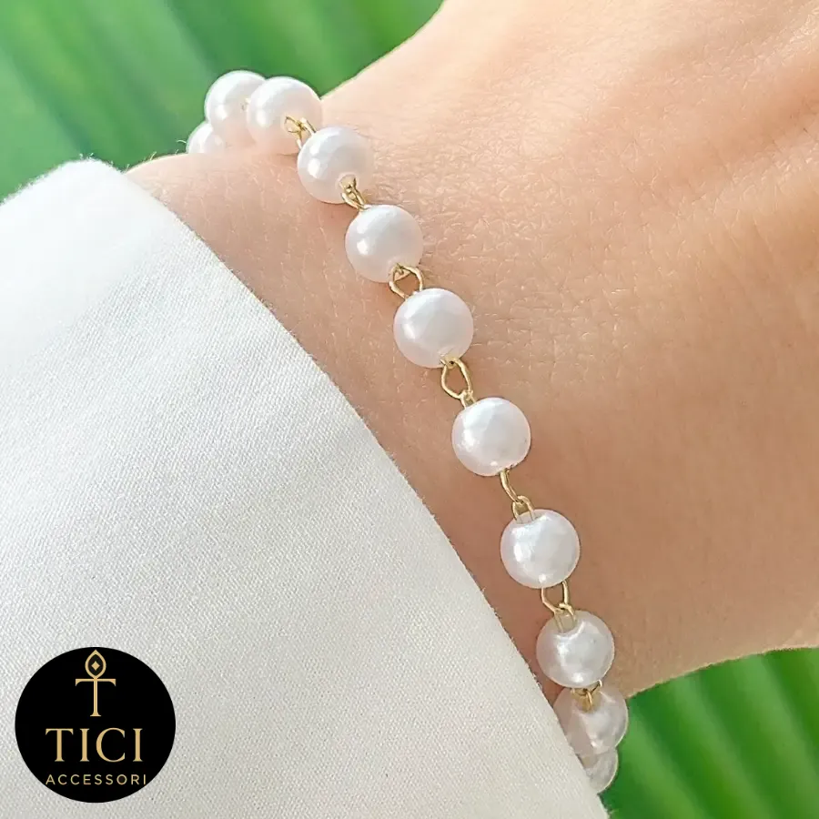 Pulseira de Pérolas Delicadas