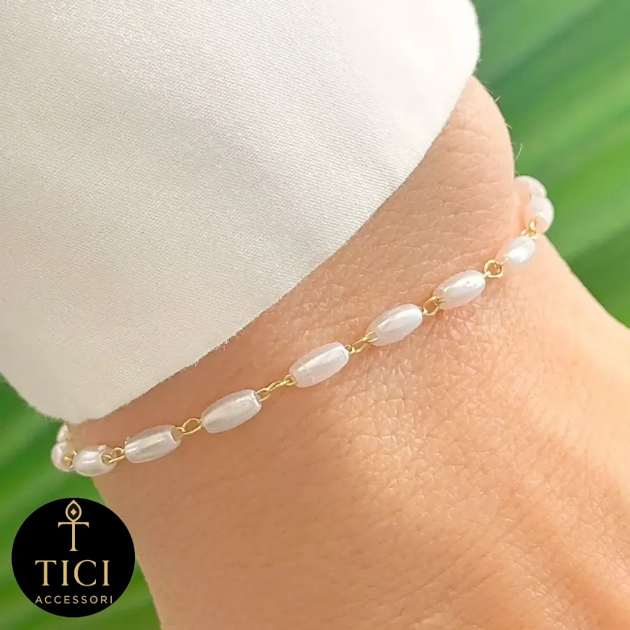 Pulseira Delicada de Pérolas Ovais