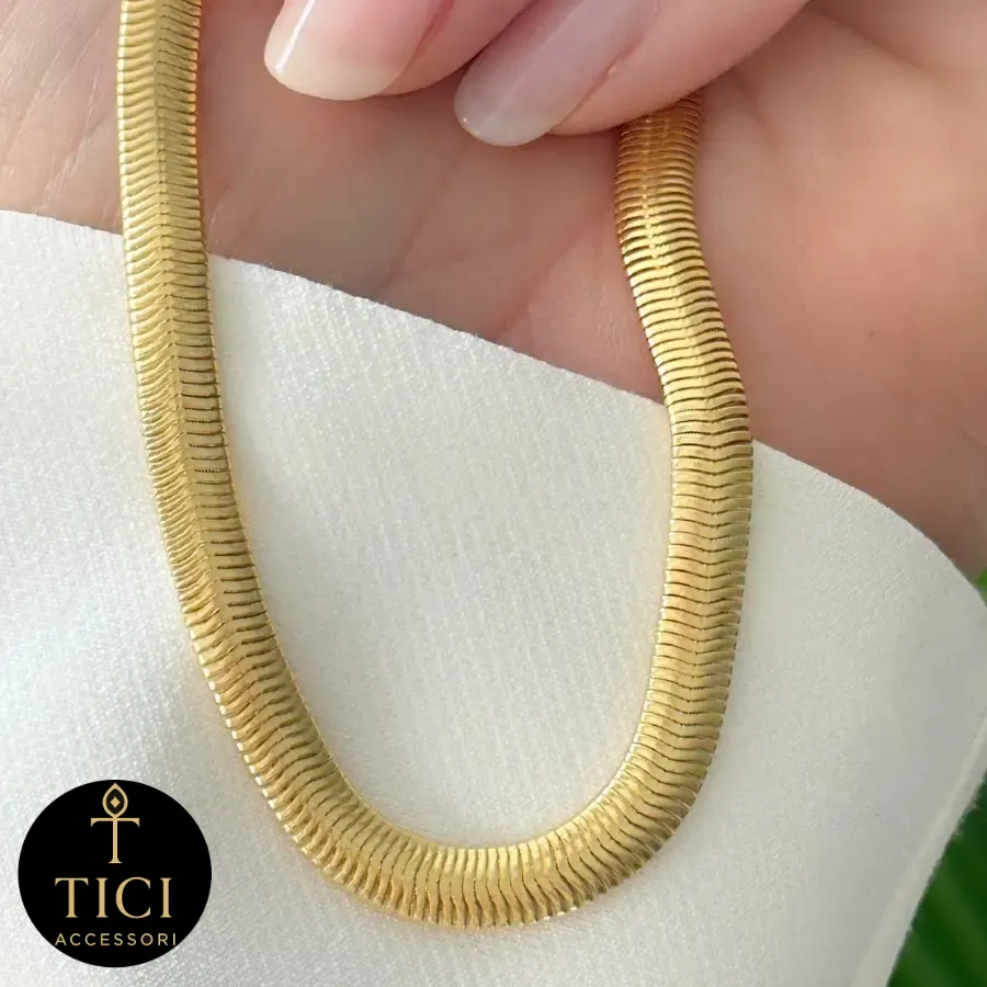 Colar Fio de Cobra Dourado