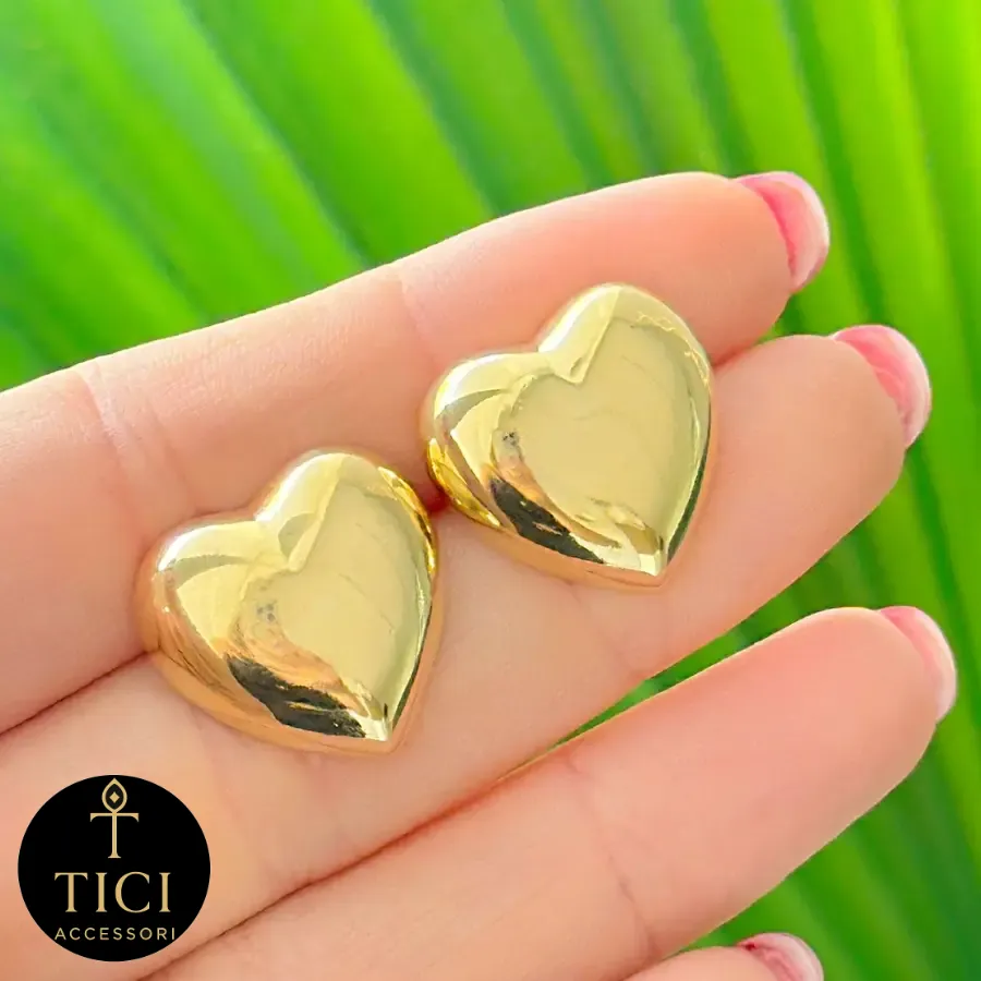 Brinco Coração Dourado Boleado Grande