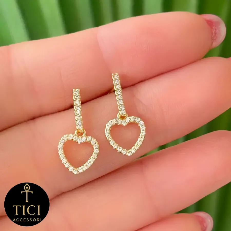 Brinco Argolinha Coração Cravejado