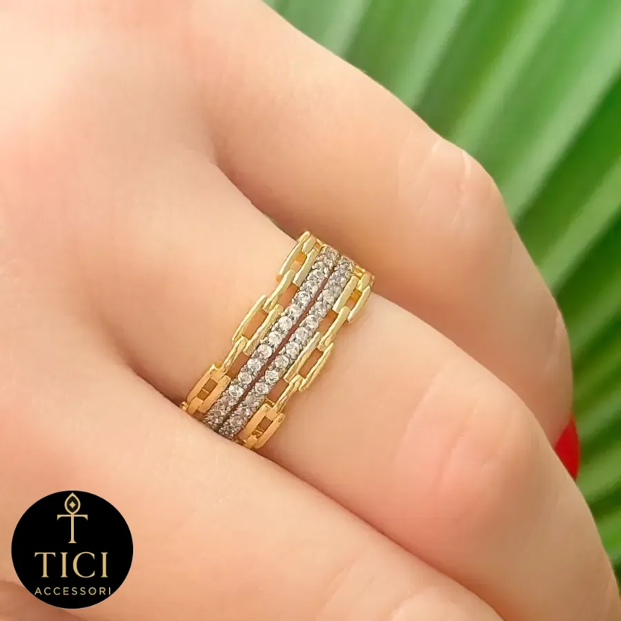 Anel de Design Industrial com Elos de Corrente e Filetes Cravejados