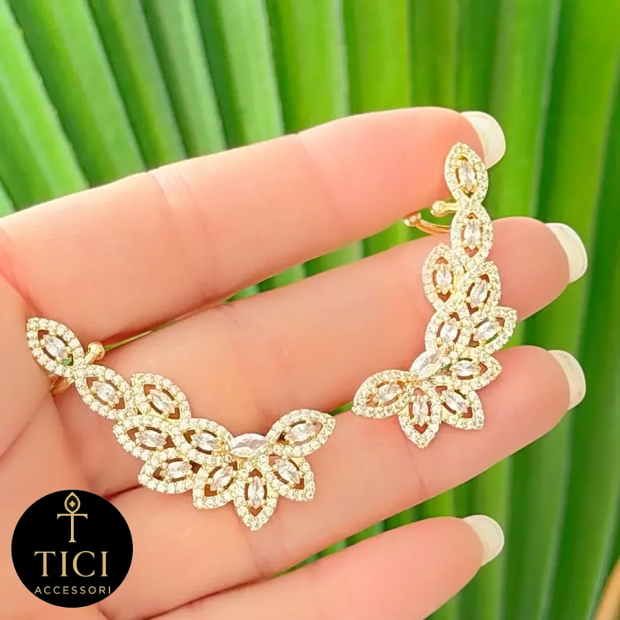 Brinco Ear Cuff Folhas Radiantes