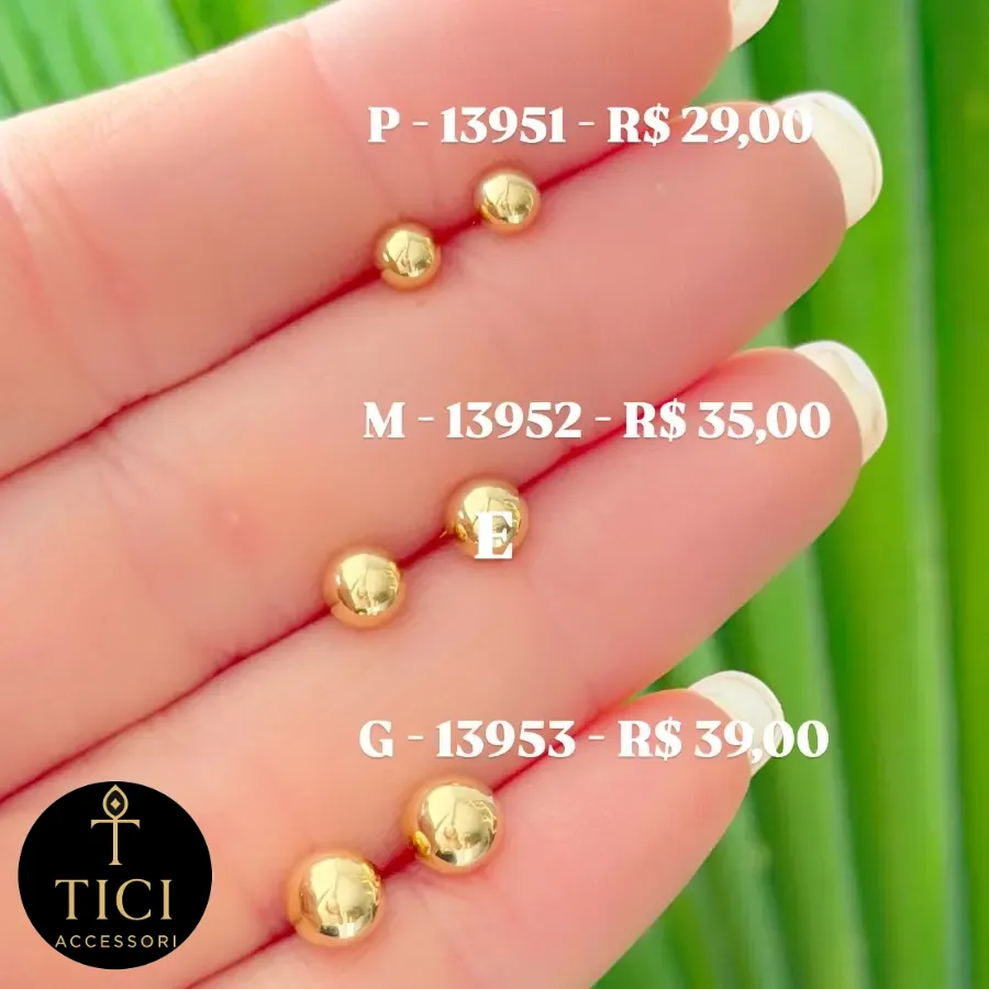 Brinco de Bola Dourada Essencial