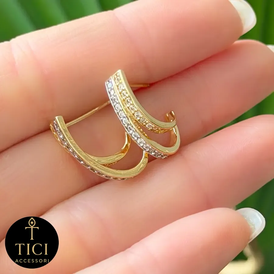 Brinco Garra Curvado Cravejado