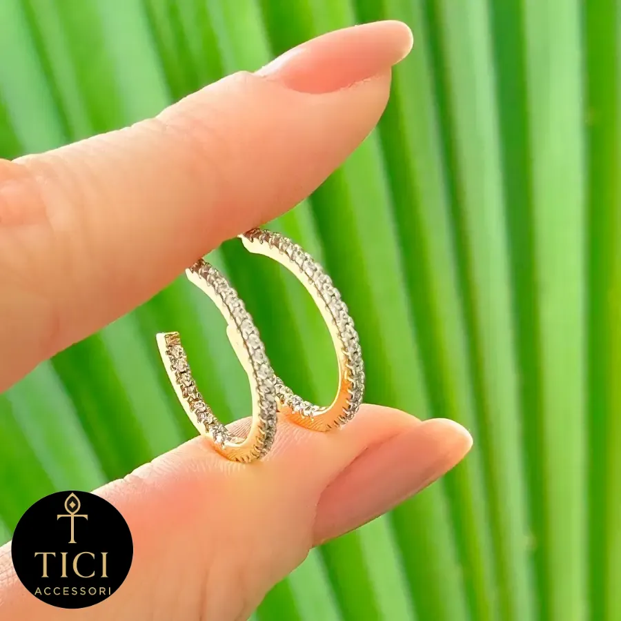 Argola Cravejada Duplo Brilho